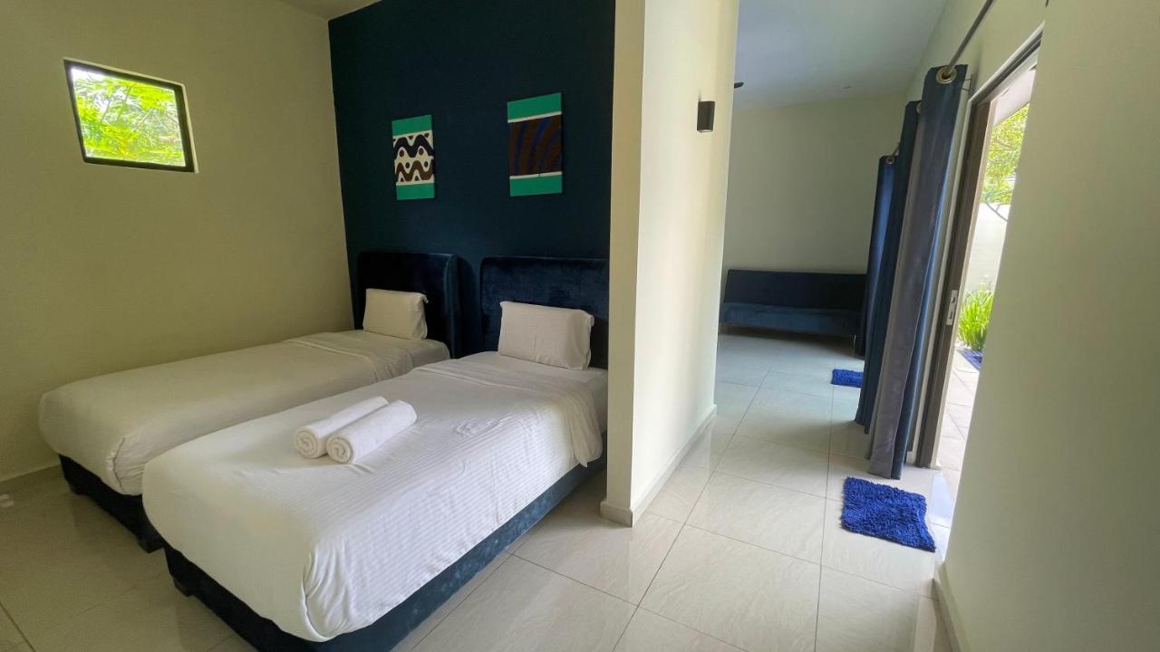 Charis Pool Villa 2 - 3 Bedroom With Private Pool Bentong Zewnętrze zdjęcie